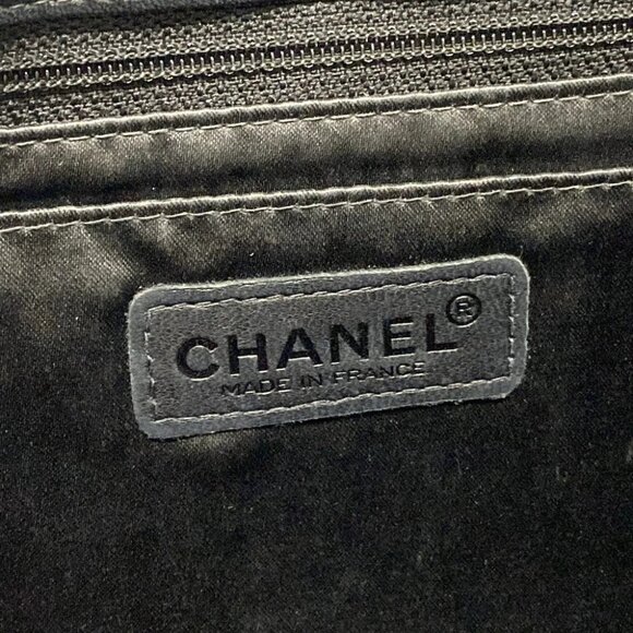 Auth CHANEL New Travel Line / Chocolate Bar Stitch Black Nylon Jacquard - Picture 13 of 14